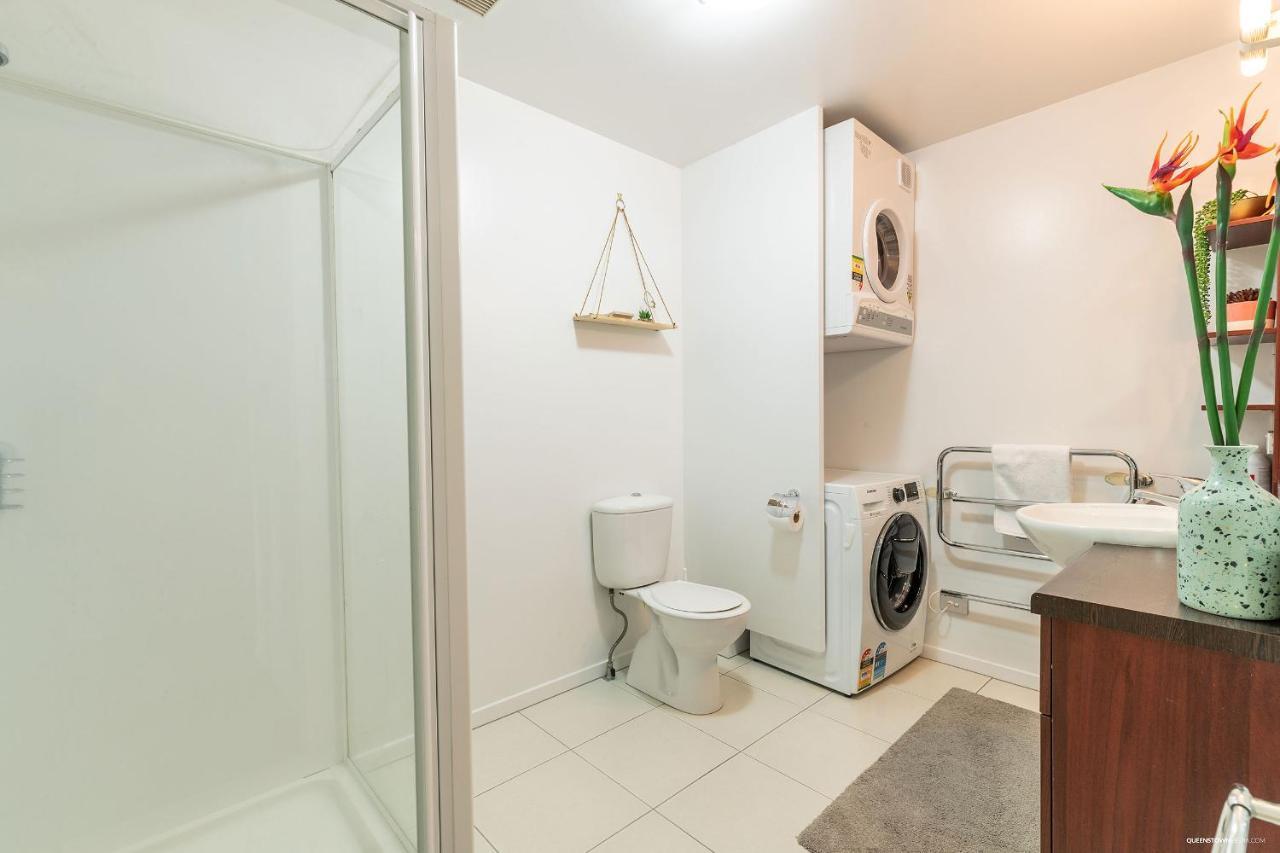 Lake View Greenstone Apartment Two Queenstown Extérieur photo
